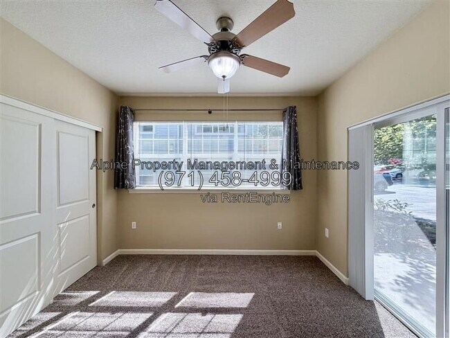 Building Photo - 22836 SW Forest Creek Dr
