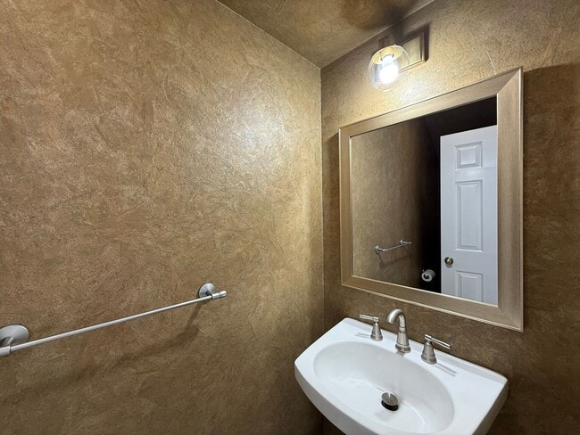 Building Photo - Spacious 3BR San Diego Home with Large Primary Suite, 2-Car Garage & Private Backyard!