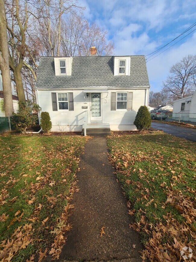 Building Photo - 2 Bedroom Single-Family Home