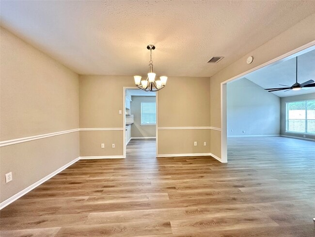 Building Photo - 1514 Park Meadow Dr