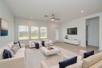 Building Photo - 3106 Langley Bnd Ln