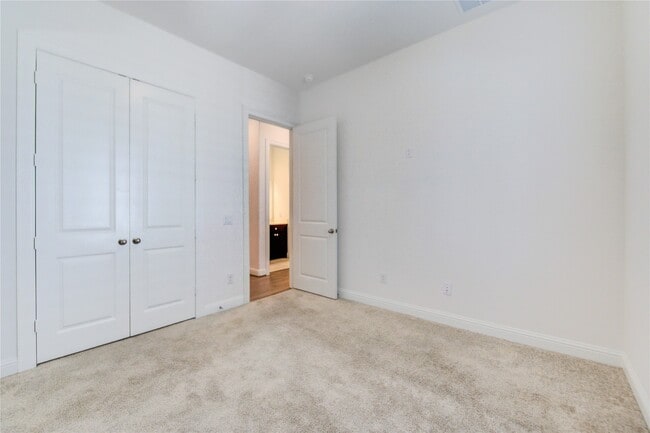 Building Photo - 625 Cape Capri Dr