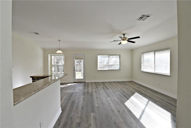 Building Photo - 3665 Spring Canyon Trail