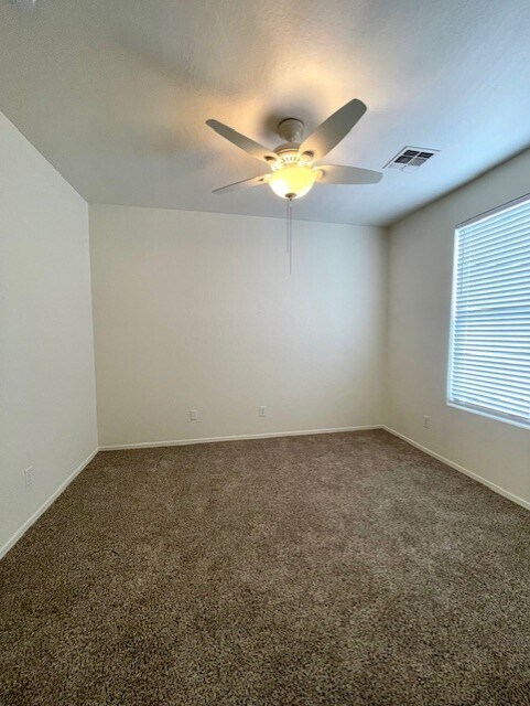 Building Photo - 45137 Sage Brush Dr