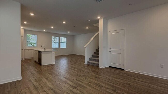 Building Photo - 26654 Indigo Way