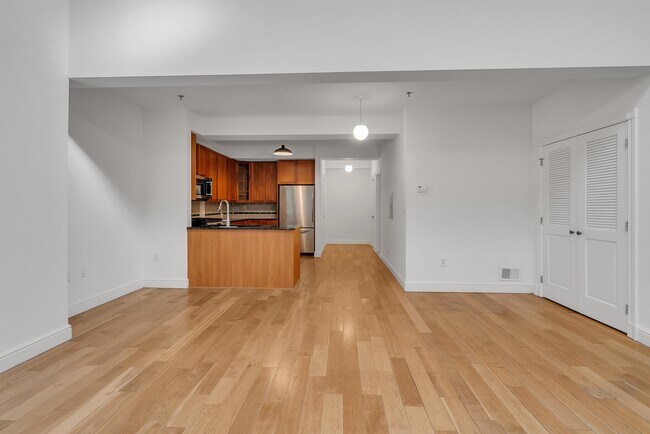 Building Photo - 300 Communipaw Ave