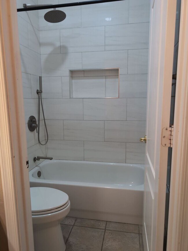 Building Photo - COMING SOON IN HIGLEY GROVES!!!!