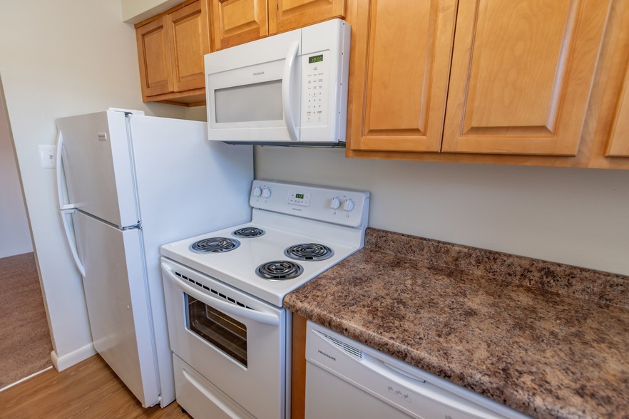 Sample Kitchen - Allandale Village Apartments