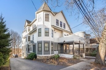 Building Photo - 202 Rawson Rd