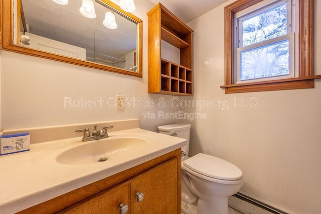 Building Photo - 70 Snipsic Lake Rd