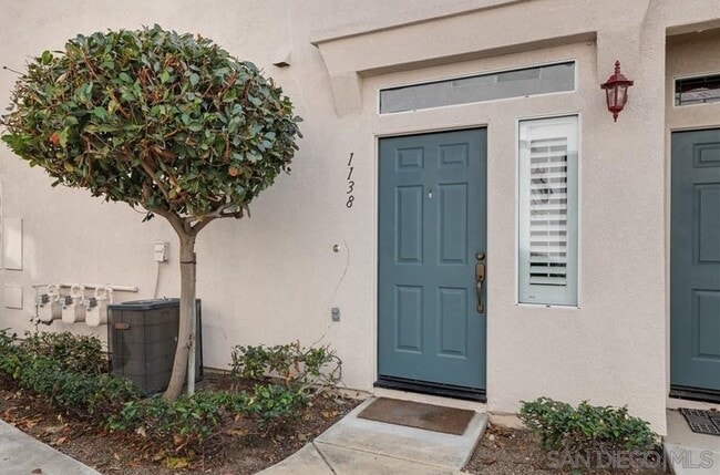 Building Photo - 1138 De Leon Dr