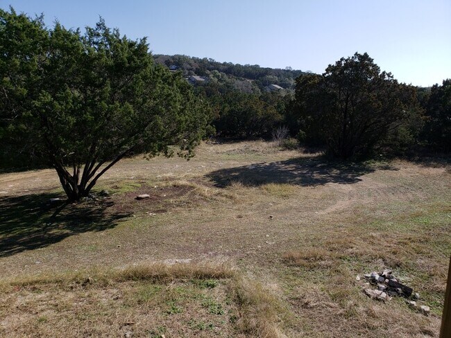 Building Photo - New on Market!