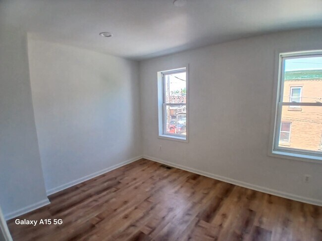 Building Photo - 50 Reger St