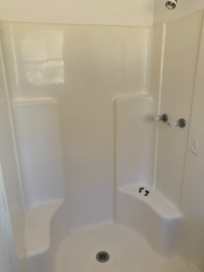 Building Photo - 806 Blvd de Orleans Blvd