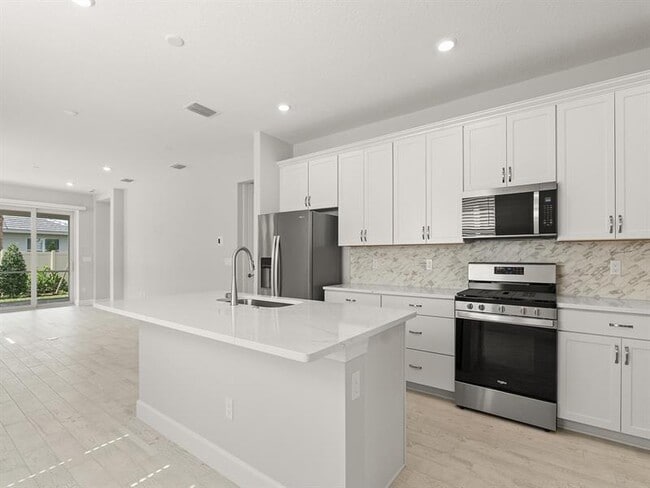 Building Photo - 4501 Nautilus Cir