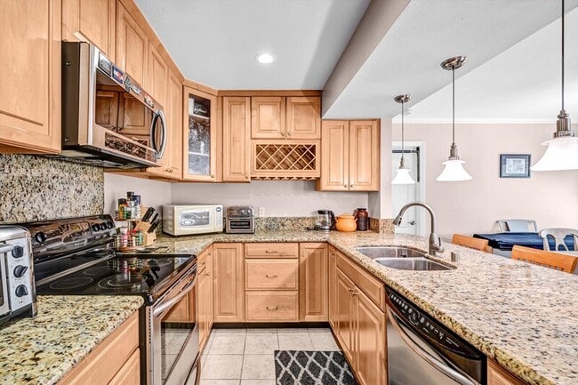 Building Photo - 4020 Porte La Paz