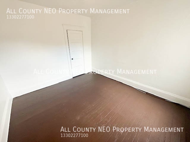 Building Photo - 3292 W 98th St