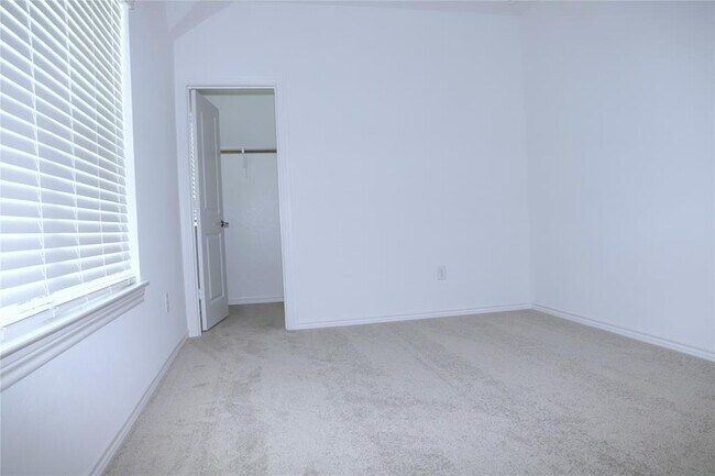 Building Photo - 1216 Gable Breeze Dr