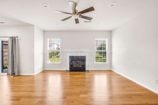 Building Photo - 10697 Sky Chase Ave NW