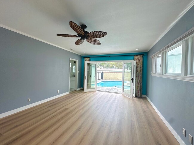 Building Photo - Charming 3 bed/2 bath House for Rent in Si...