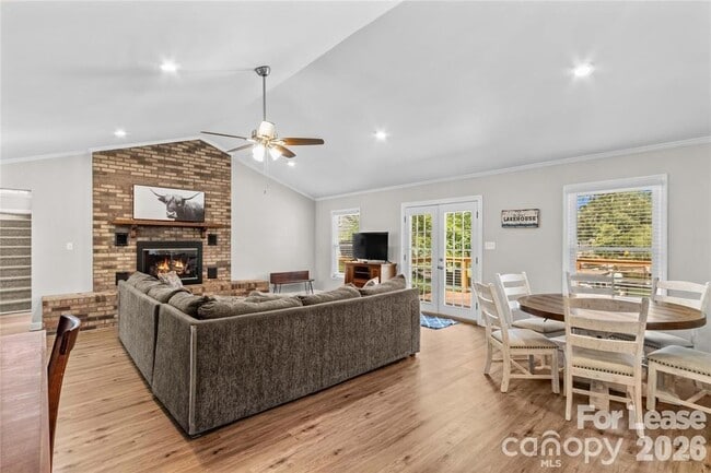 Building Photo - 21112 Rio Oro Dr