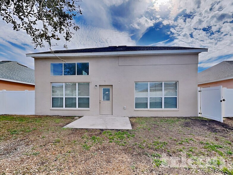 Building Photo - 243 Tower View Dr W