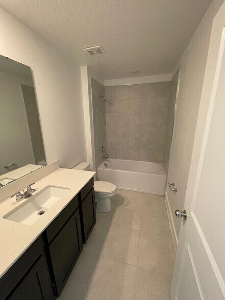 Building Photo - 2201 Aquifer Ln
