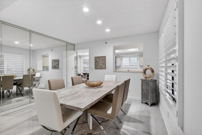 Building Photo - 15314 Strathearn Dr