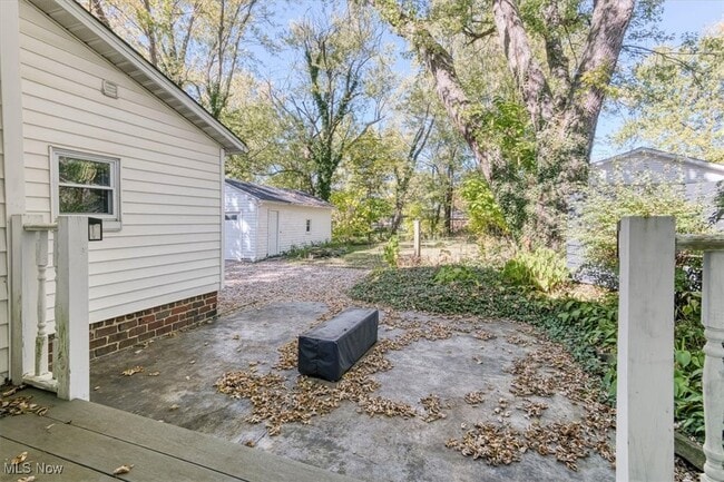 Building Photo - 138 Court St