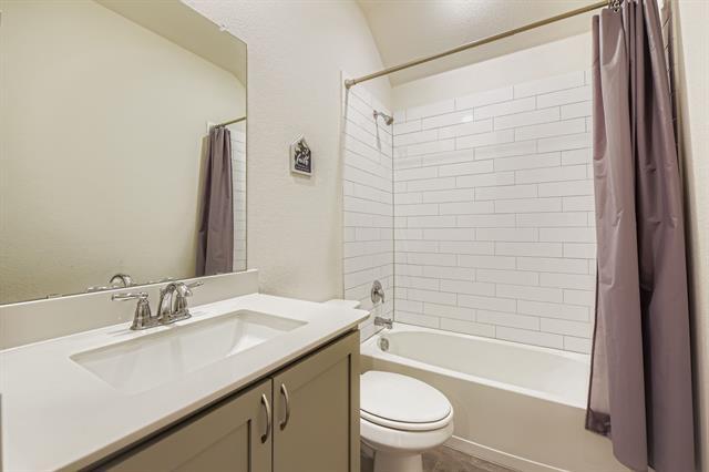 Building Photo - 11301 Summer Rain Blvd