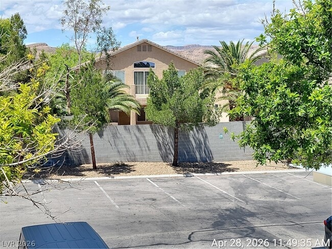 Building Photo - 9050 W Warm Springs Rd