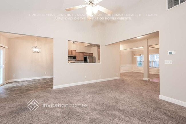 Building Photo - 4242 Creekrun Cir