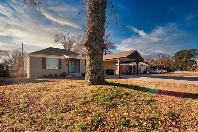 Building Photo - Newly Renovated Brookside Bungalow! PRICE DROP!