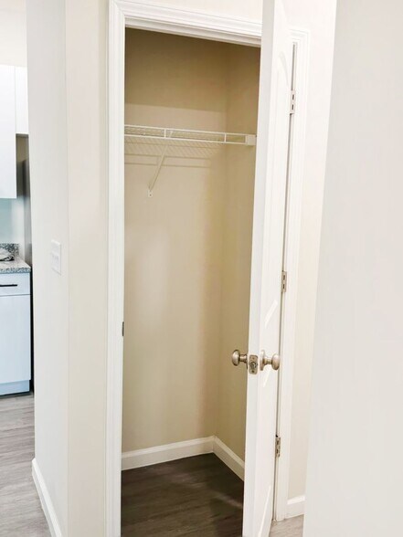 Building Photo - 231 Harmony Mdws Ct