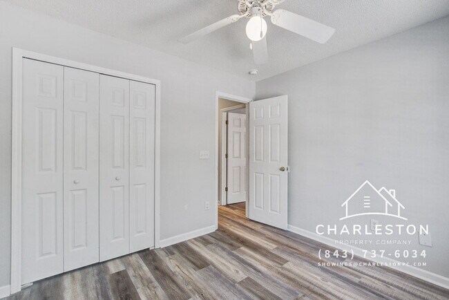 Building Photo - 230 Darcy Ave