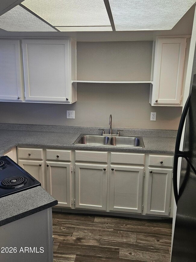 Building Photo - 835 N Granite Reef Rd