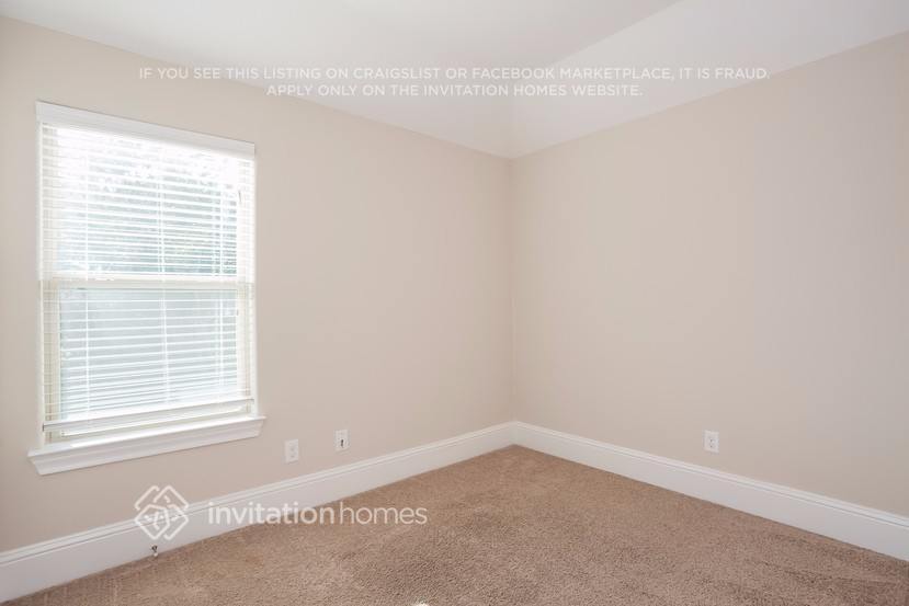 Building Photo - 1310 Jamison Pine Dr