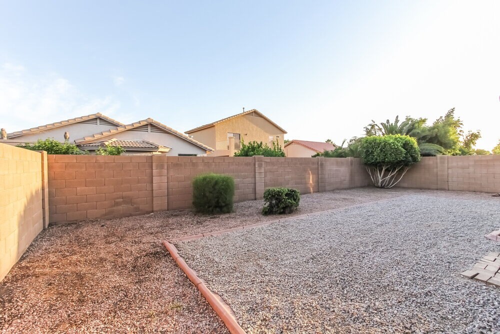 Building Photo - 13147 W Banff Ln