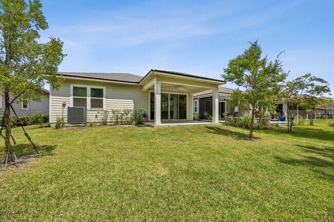Building Photo - 75565 Blackbird Dr