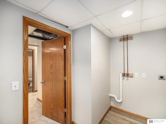 Building Photo - 16125 Greenleaf St