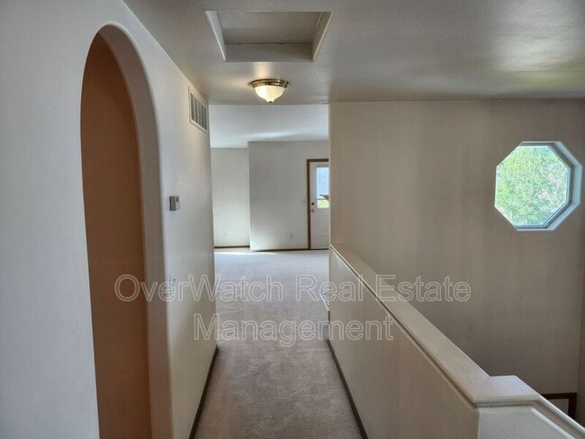 Building Photo - 4041 Lunar Dr