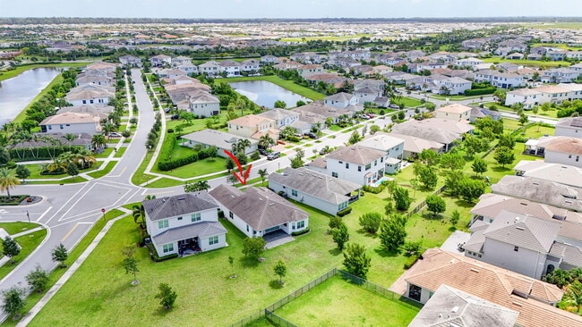 Building Photo - 16293 Melogold Dr