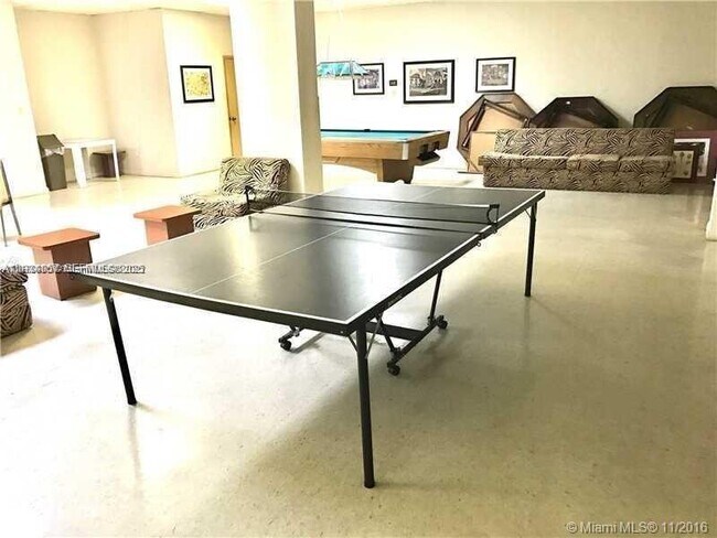 Building Photo - 1865 S Ocean Dr