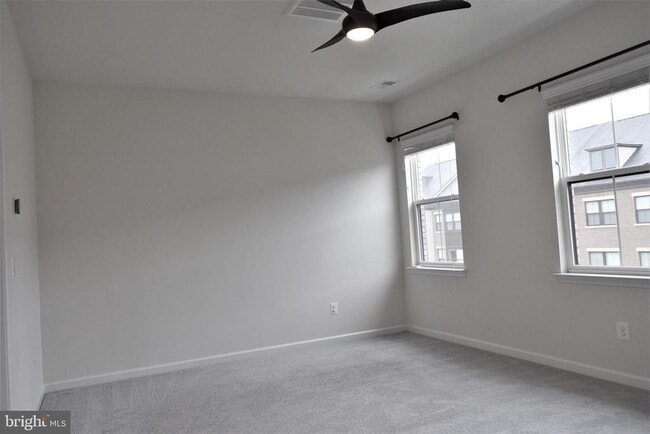 Building Photo - 3066 Alan Shepard St