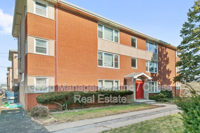 Building Photo - 12926 Page St