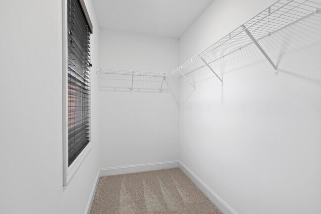 Building Photo - Townhome for Rent!