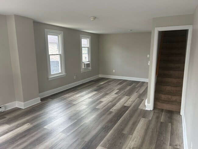 Living Room - 24 N Main St