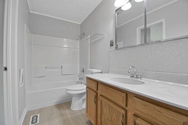 Building Photo - 5978 Alice Dr