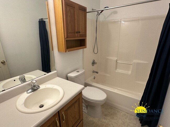 Building Photo - Charming 3-Bedroom Home in Hidden Estates Minutes from Navarre Beach!