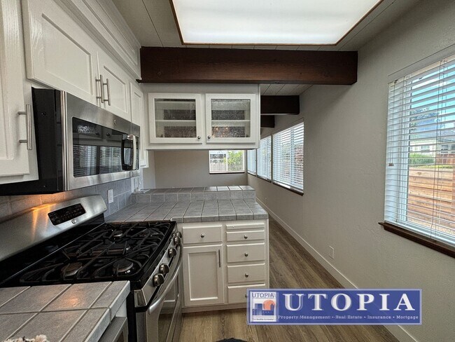 Building Photo - Beautiful and Bright Santa Cruz Home Coming Soon